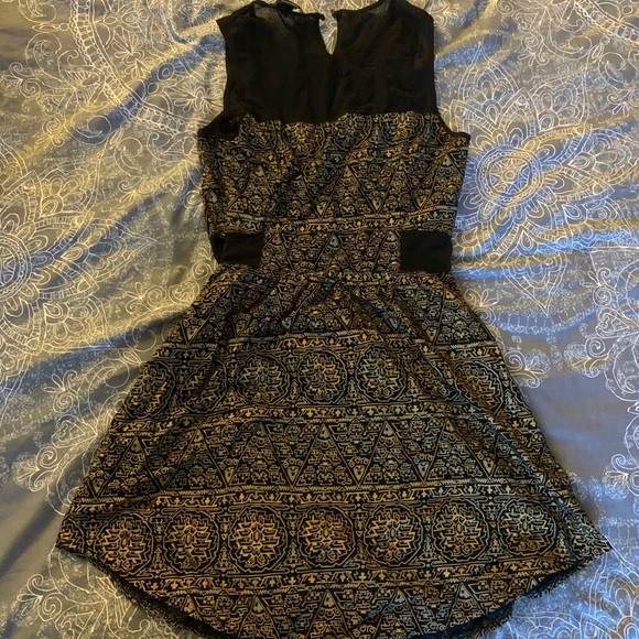 Golden Aztec Pattern Dress - Picture 1 of 3